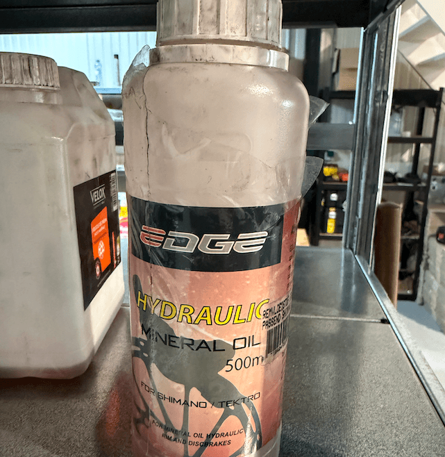 Remolie voor hydraulische remmen - EDGE Hydraulic Mineral Oil